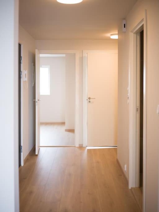 Ny Urban Leilighet Med Super Utsikt Haugesund Esterno foto